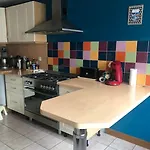 Maison Conviviale Aux Abords De La Vieille *